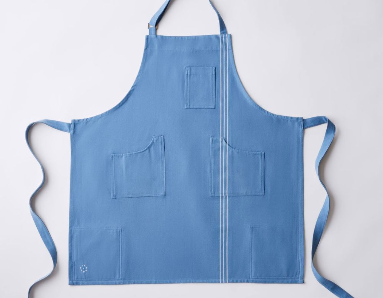 Apron with Built in Pot Holders